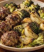 Bison meatballs & broccoli